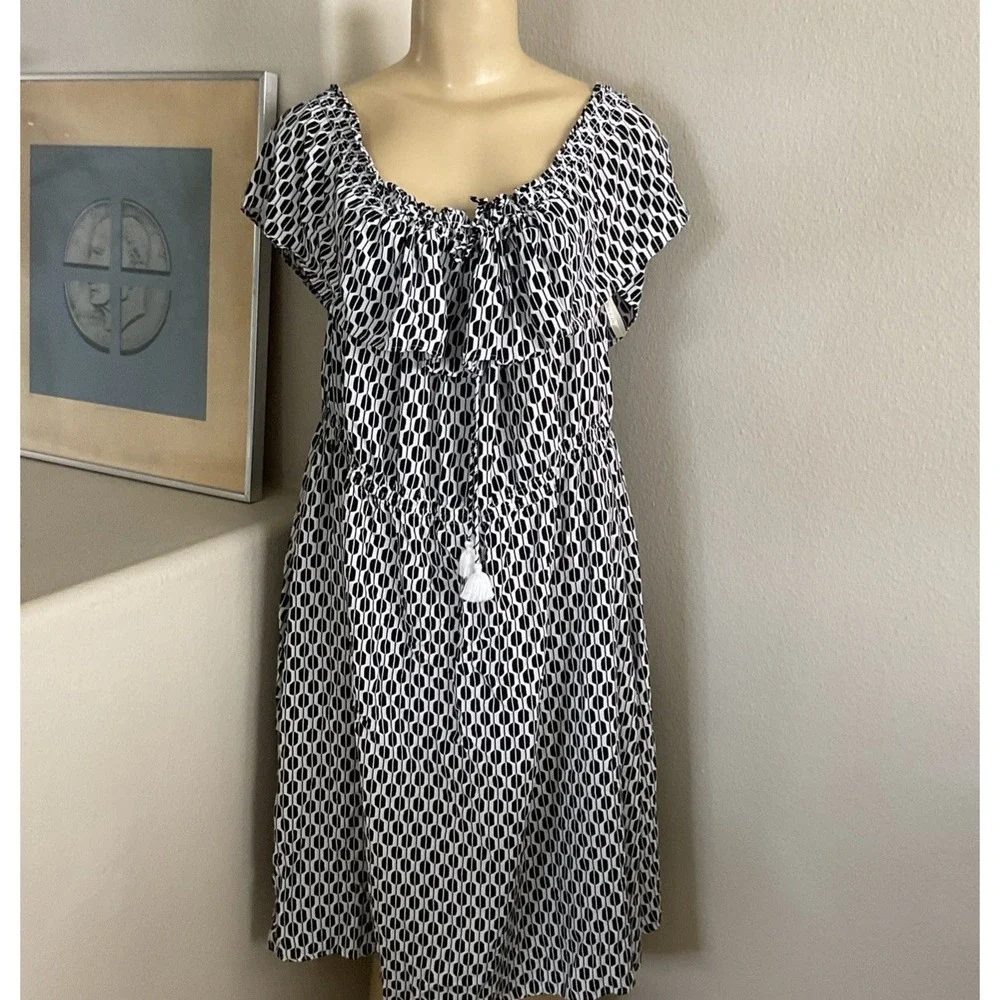 Kate Spade Dress Arrow‎ Stripe Off Shoulder Ruffled Black White Women Sz S